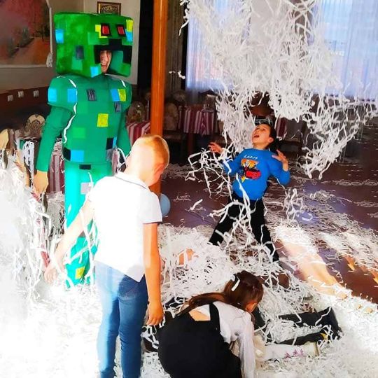 бумажное шоу