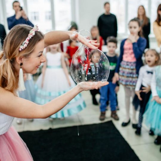 Шоу мыльных пузырей