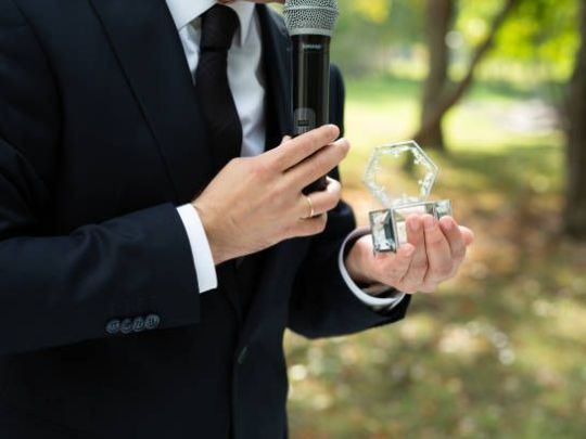ведущий на свадьбу