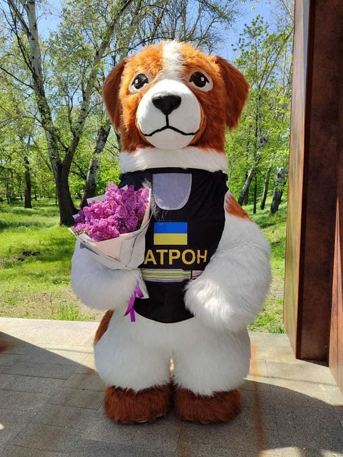 Патріотичний Пес Патрон . Привітання зі святом від Пса Патрона