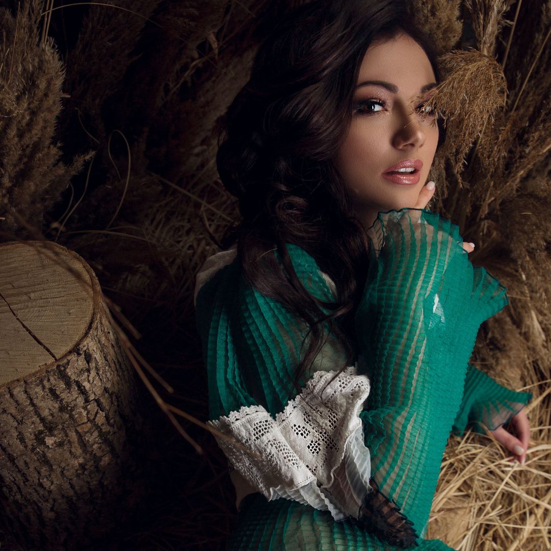 ANA DANCH
