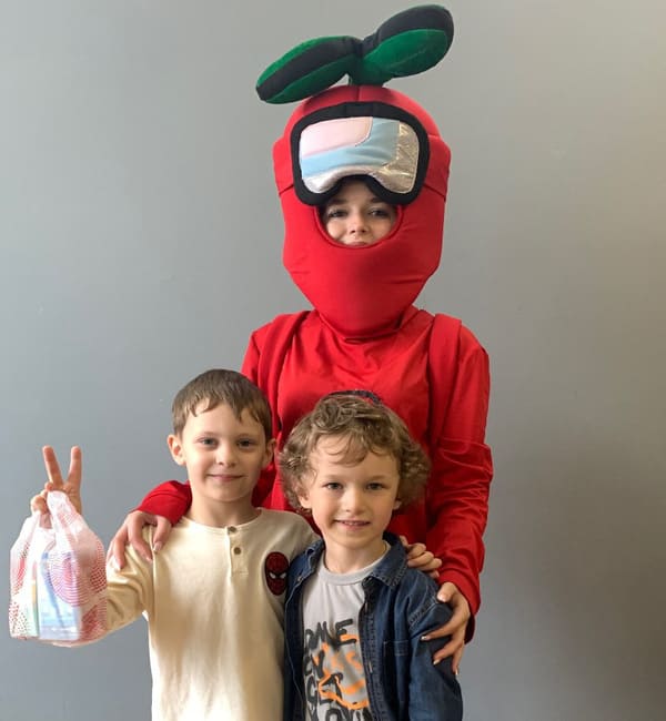 Амонг Ас Луцьк