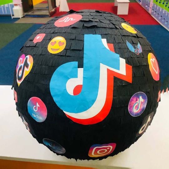 купить пиньяту