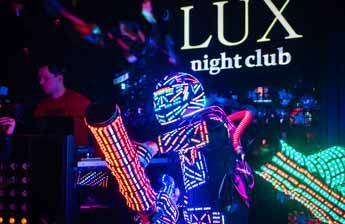 Crystal Luxury Show