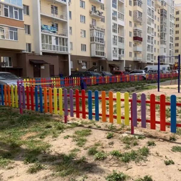 Купити дитячі ігрові майданчики вуличні з металу, недорого та ціна