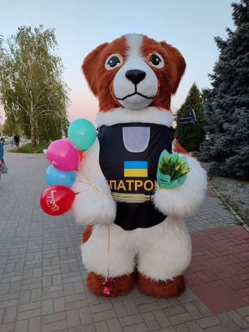 Пес Патрон на виписку з пологового