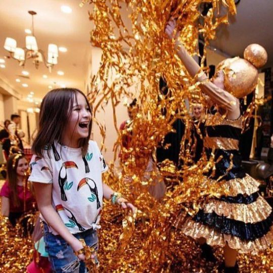 Паперова Вечірка