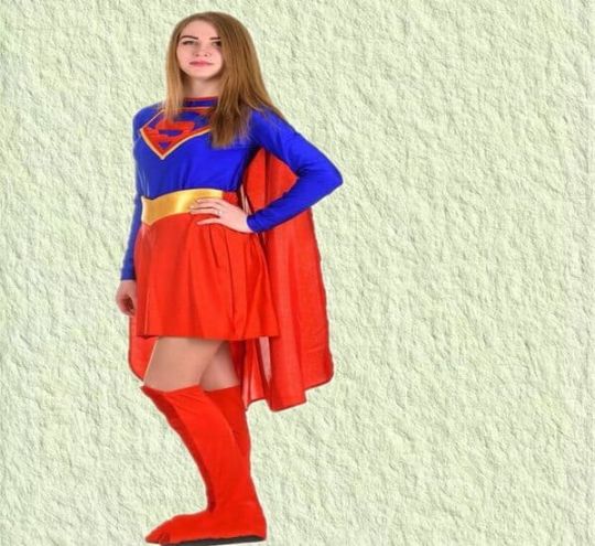 Супер Жінка