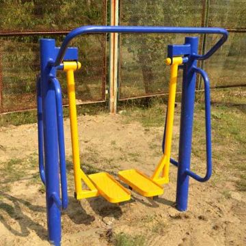 вуличні тренажери