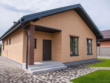 з якого матеріалу побудувати дім