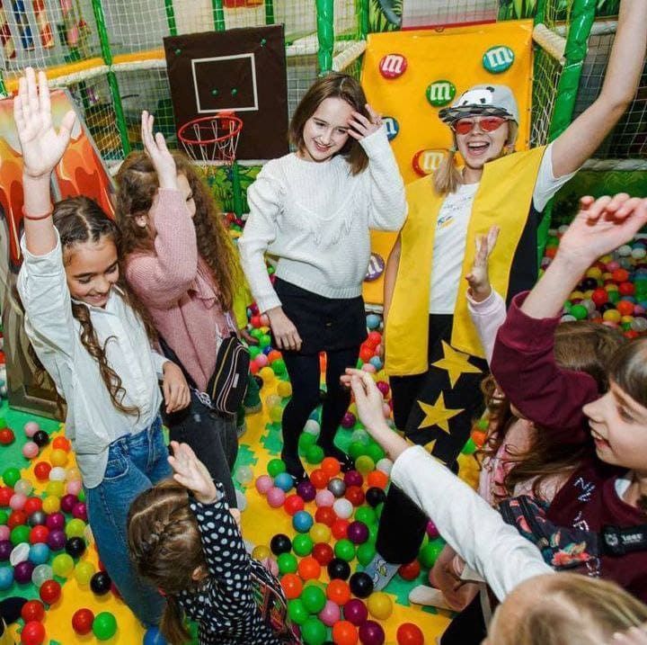 Замовити аніматорів на дитяче свято