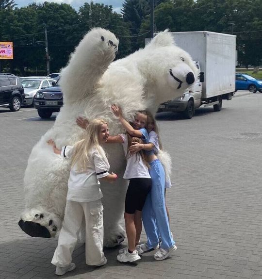 білий ведмідь привітання Житомир