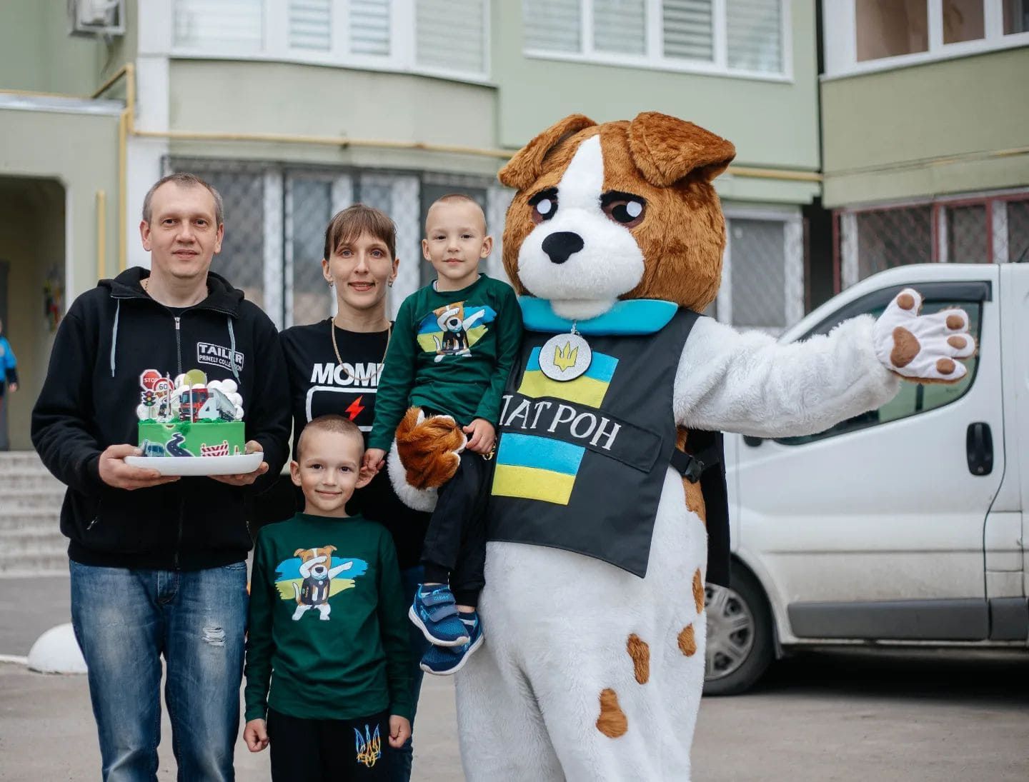 Пес Патрон - привітання Ростового Пса в Україні та ціна