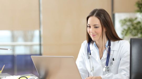 Private Health Insurance, Public Health Care, Convenio Especial, Public Health Care Access, Spain European Health Insurance Card (EHIC), Repatriation Insurance