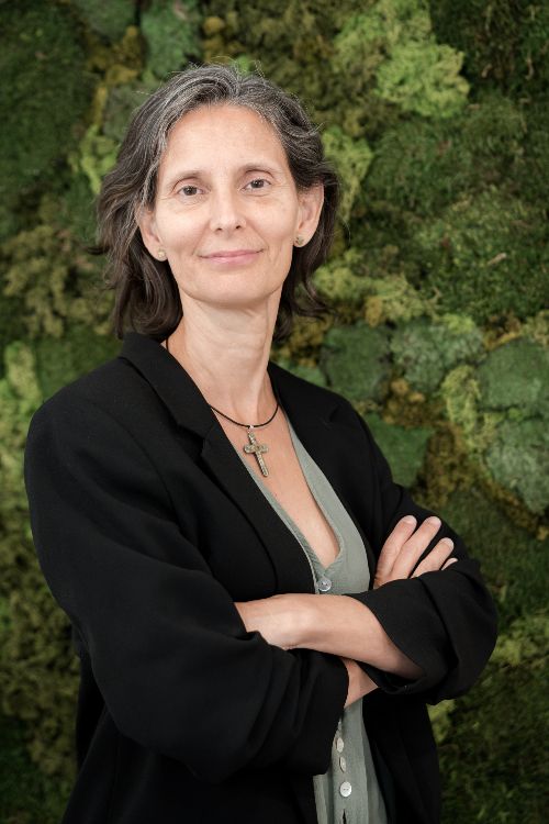 Directora Área Fiscal