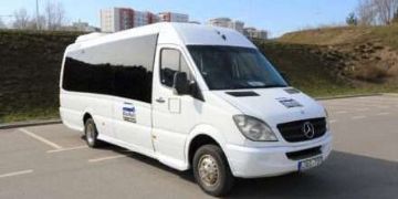 23 vietu mikroautobusų nuoma