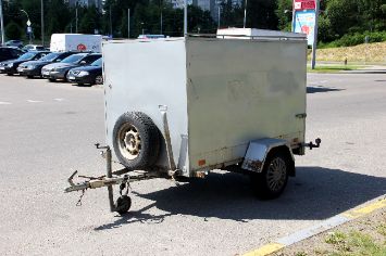 Uzdaros priekabos nuoma