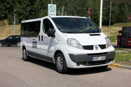 8 vietu mikroautobusu nuoma Kaune