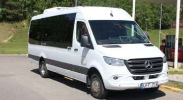 27 vietų mikroautobusų nuoma Vilniuje