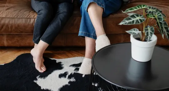 Como limpar tapete pele de vaca: técnicas para não danificar e mantê-lo impecável