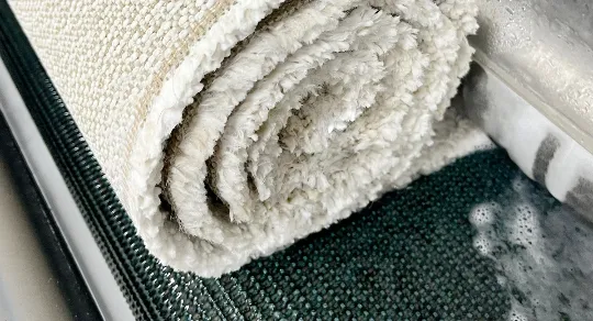 Dicas para manter as peças impecáveis após a limpeza de tapetes