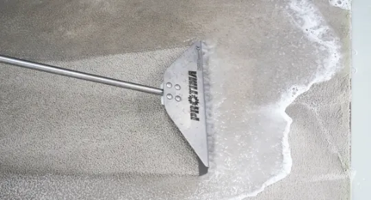 Limpeza de tapetes de grandes dimensões: soluções da Carpet Clean Live para um lar mais saudável