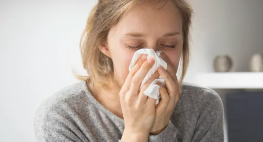 A importância da limpeza de tapetes regular para a saúde