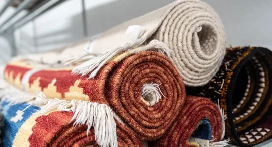 Limpeza de tapetes na primavera: a importância da higienização sazonal