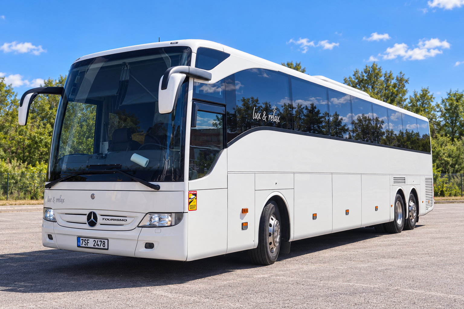 Mercedes-Benz Tourismo — Prague Traveller