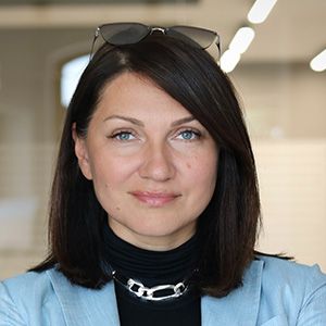 ОЛЕНА ПОТОПАЛЬСЬКА