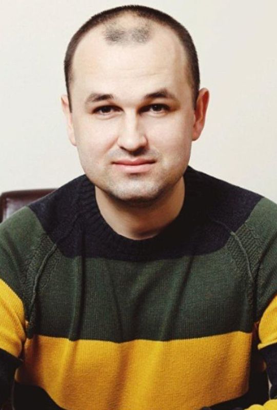 ДМИТРО СЛОБОДЧУКОВ