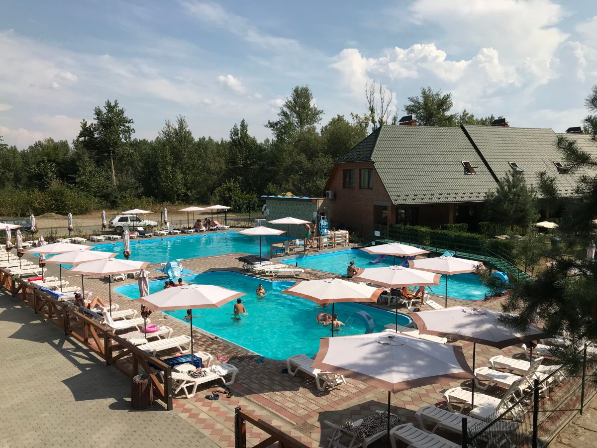 Чорна Скеля, Виноградів